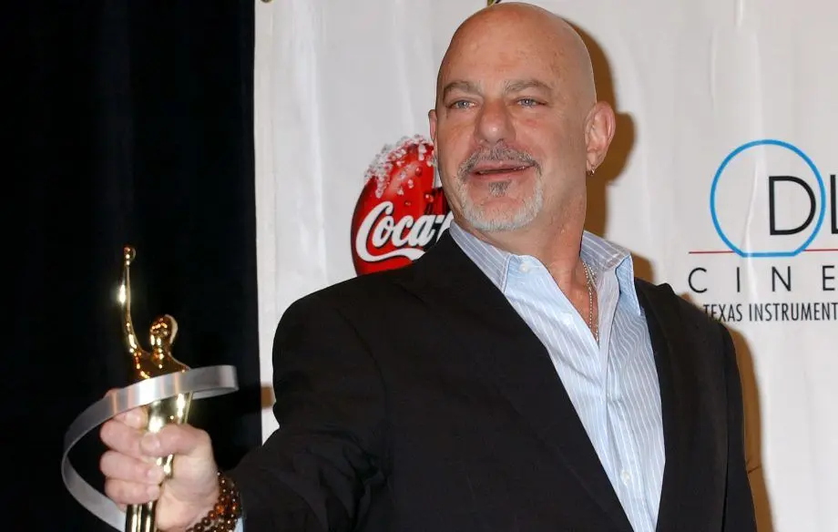 افشای تجاوز جنسی کارگردان مشهور به یک بازیگر و سوءاستفاده وی از دخترش