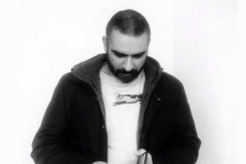 آهنگ جدید هیچکس برای آبان ۹۸