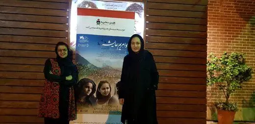 عکس | نیکی کریمی در موزه سینما