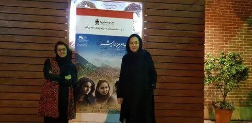 عکس | نیکی کریمی در موزه سینما