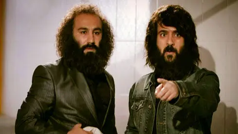 حمله کیهان به نقی معمولی و ارسطو عامل