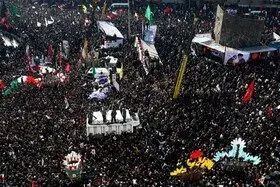 ابراز شگفتی یک خبرنگار چینی از مراسم تشییع سردار سلیمانی