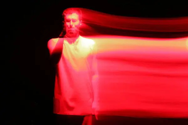 جامعه‌ای که پدر شعر فارسی را کمتر از مهران مدیری می‌شناسد