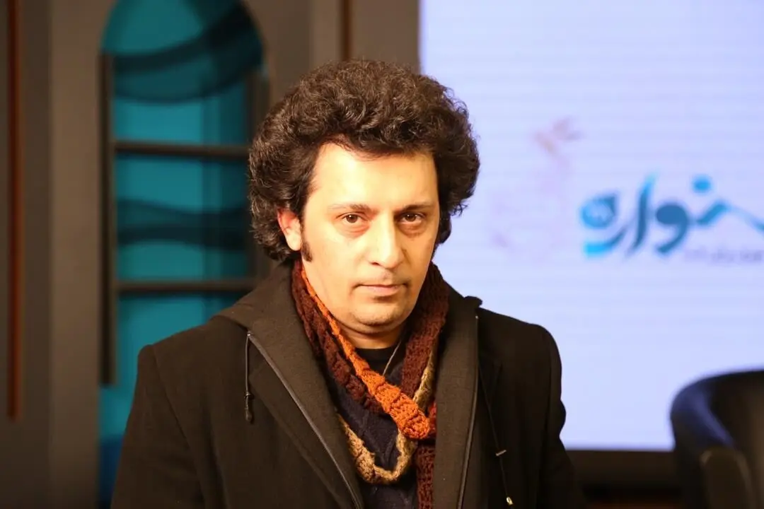 کارگردان مستند خط باریک قرمز: مانند پدری هستم که هر روز با او تماس می‌گیرند تا از فرزند بزهکارش خبری به او دهند