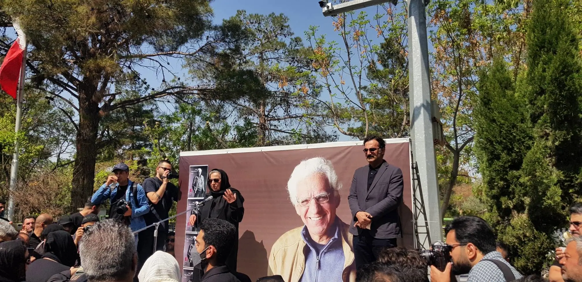 پوراحمد در خانه ابدی آرام گرفت
