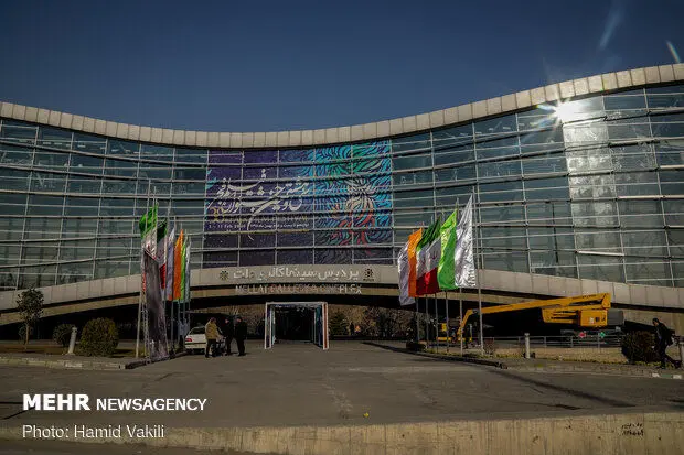 نیمه نخست «فجر ۳۸» چگونه گذشت؟/ سمفونی امیدها و ناامیدی‌ها!