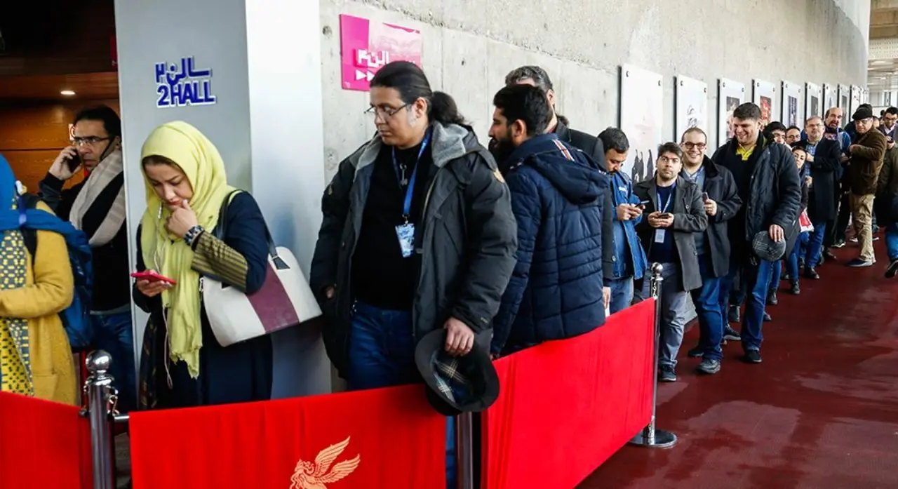 حاشیه‌نگاری بر پرحاشیه‌ترین روز جشنواره فیلم فجر