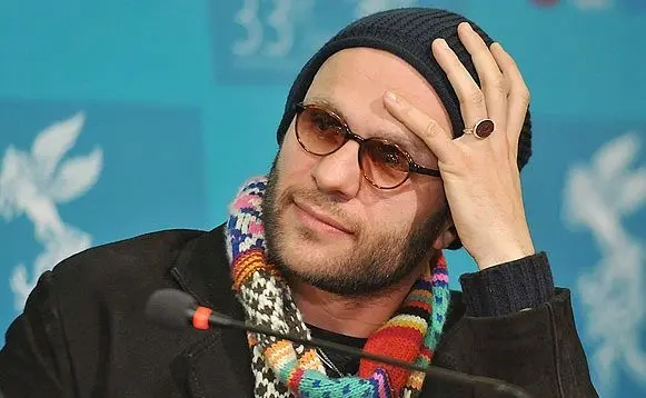 پاسخ تند بابک حمیدیان به برنامه هفت؛ از شما به دادگاه شکایت خواهم کرد