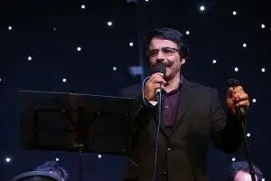 علیرضا افتخاری: حاضرم به جای همه شما کرونا بگیرم!