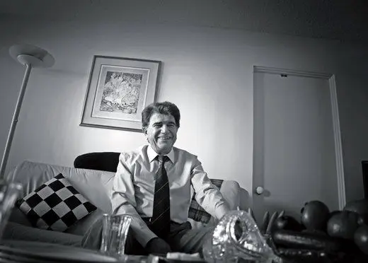 وضعیت قلبی و ریوی محمدرضا شجریان بهبود یافت