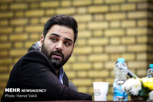 وعده علیخانی برای تغییر داوران «عصر جدید»/ چرا فصل دوم ساخته شد؟