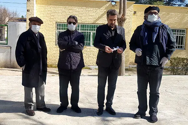 ما هیچوقت برای ظریف عزاداری نمی کنیم/ خداحافظی در قطعه هنرمندان