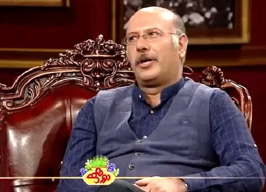 محمد بَحرانی در «دورهمی»: پلیس می‌تواند دستگیرم کند، چون شناسنامه‌ام جعلی است