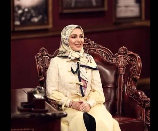 کنایه‌های ژیلا صادقی به آزاده نامداری در دورهمی