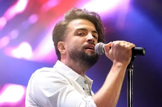 فیلم| ماجرای استرس گرفتن بنیامین جلو مهران مدیری و سانسور حرفهایش در دورهمی