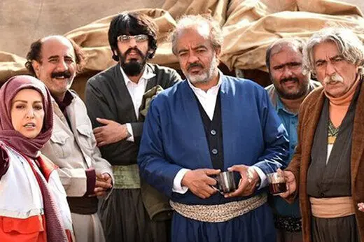 تقلید مونولوگ بهروز وثوقی در گوزن‌ها که از سریال نون. خ حذف شد!