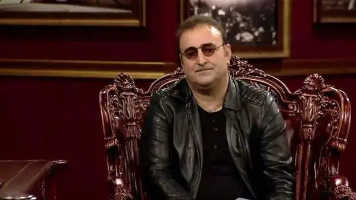 گلایه‌های مهران احمدی در «دورهمی»: به‌خدا ما مالیات می‌دهیم