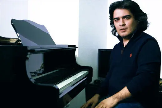 اجرای آنلاین سامان احتشامی در تالار وحدت