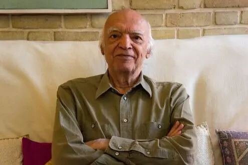 حمله کیهان این بار به نجف دریابندری/ او همکار موسسه امریکایی، همراه کوتای ۲۸مرداد، رفیق ضدانقلابیون فراری و... بود