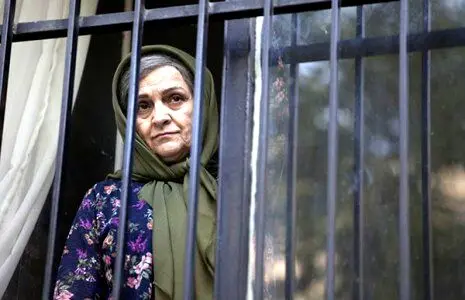 در ستایش گلاب آدینه؛ کسی که شأن بازیگری را حفظ کرده است