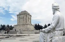دل پرخون فردوسی از آسیب‌های صداوسیما به زبان فارسی!