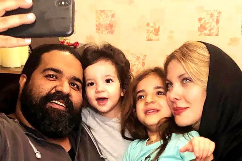 واکنش رضا صادقی به ماجرای رومینا