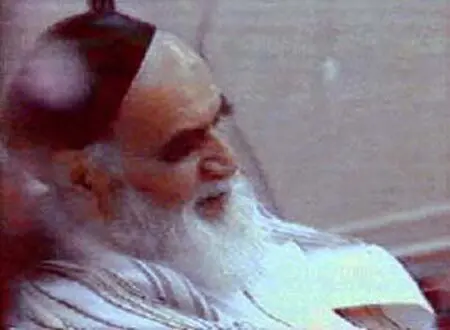 شوخی امام با دخترها؛ بگویید فاطی و فوتی/ رادیو عراق هرگز، رادیو بی بی سی مرتب