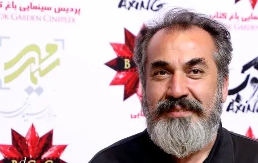 عکسی قدیمی از سیامک انصاری پشت صحنه یک فیلم خاطره‌انگیز