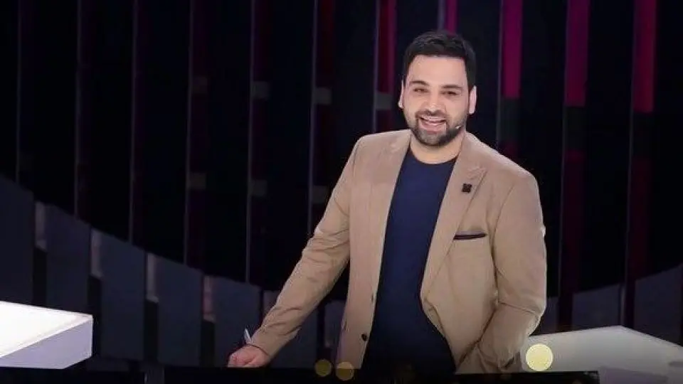 احسان علیخانی: دیر یا زود به فضای «ماه عسل» برمی‌گردم!