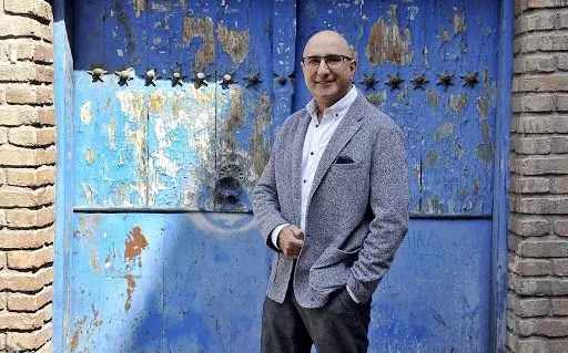 فیلتر شبکه‌های اجتماعی، تنها یک مرحله ورود به پلتفرم را سخت‌تر کرده! / یک بازیگر خوب، مجری خوب نخواهد بود/ متاسفانه خط فارسی به مرور زمان از بین می‌رود