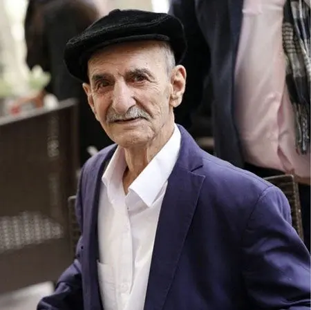 عکس | احمد پورمخبر در کنار پسر و دخترش