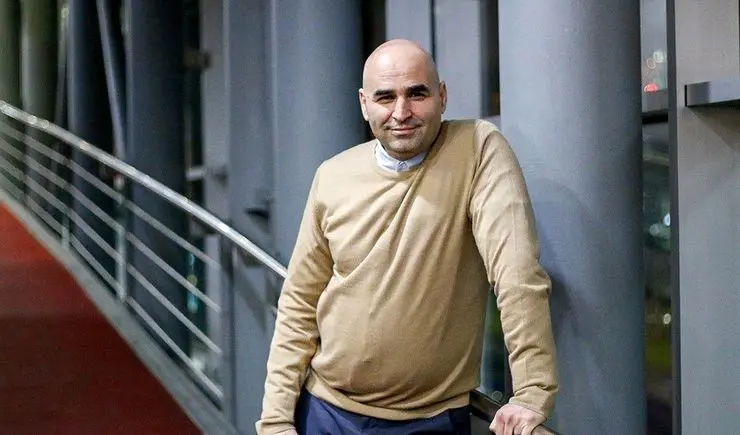 به مهندس جهرمی "خسته نباشید" می‌گویم/ به خاطر فشار اقتصادی، حال دل مردم خوب نیست/ از رئیس جمهور می‌خواهم بیشتر به فکر مردم باشد