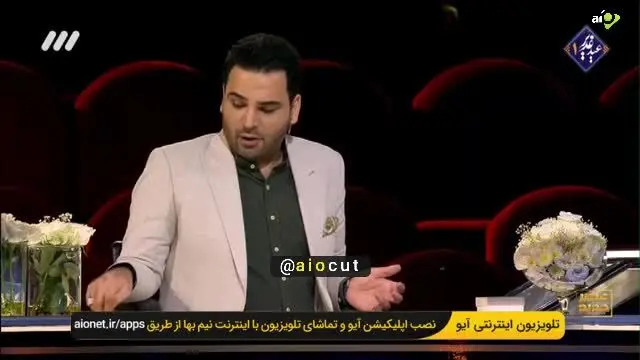 کری‌خوانی احسان علیخانی به دلیل چهارمین قهرمانی متوالی پرسپولیس/ ویدئو