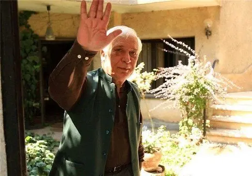 منیژه حکمت: چقدر ما داریم یتیم می‌شویم