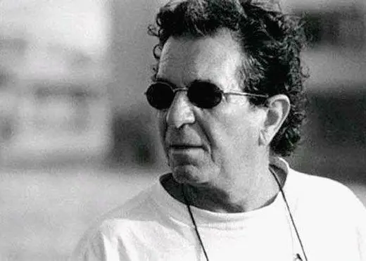 شوکه شدن داریوش مهرجویی پس از شنیدن خبر درگذشتِ خسرو سینایی / هنوز زود بود که او برود، آن‌هم به خاطر این ویروس احمق ظالم