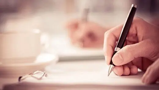 "عاقا" به جای "آقا"؟/ غلط هایی که در زبان فارسی امروز رایج شده‌اند!