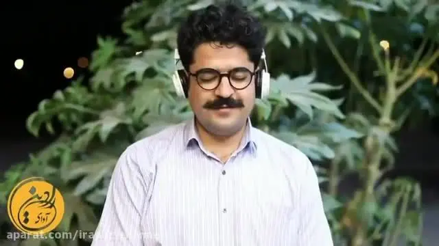 واکنش احساسی مردم به شنیدن صدای استاد شجریان/ ویدئو