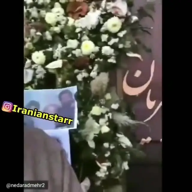 حضور افسانه بایگان بر سر مزار استاد شجریان با پوششی متفاوت/ ویدئو