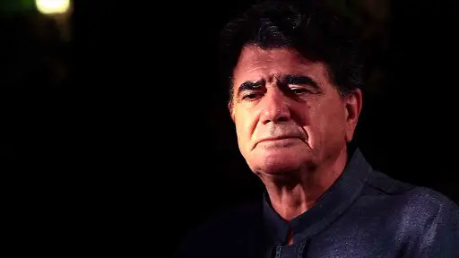 پیکر استاد شجریان به مشهد منتقل شده است