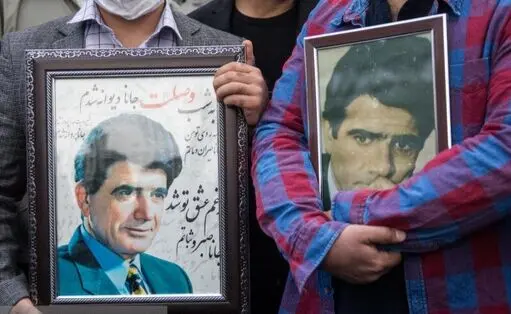 اکران تصاویر استاد شجریان در شهر تهران