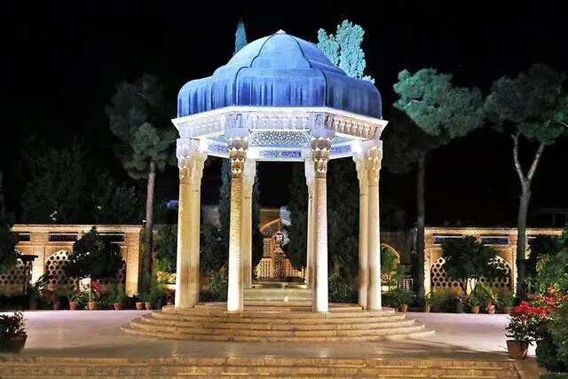 چرا حافظ تمام نمی‌شود؟