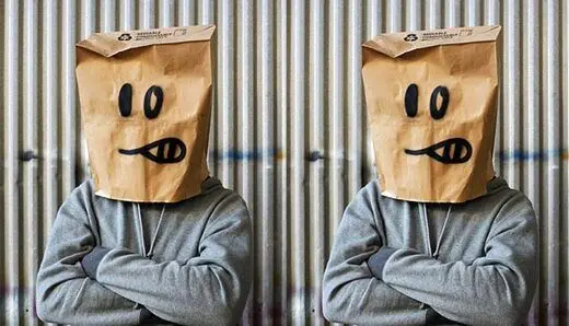 برای آثارش میلیون‌ها دلار پول می‌دهند، اما نامش را نمی‌دانند!