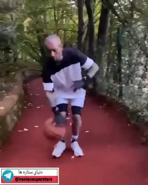 امیر تتلو در حال تمرین بسکتبال / ویدئو