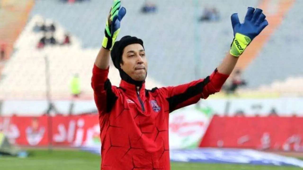 پیراهن تیم ملی آلمان هدیه هاشمیان برای بهتاش پایتخت