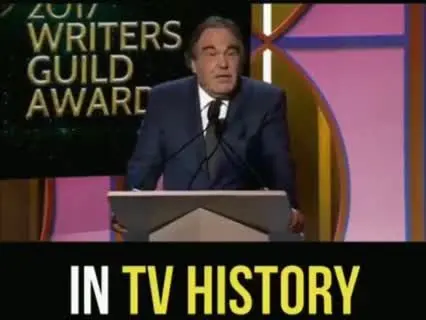 الیور استون: این روزها حمله کردن به ترامپ مد شده، اما مقصر سیستم آمریکاست و نه رهبران آن