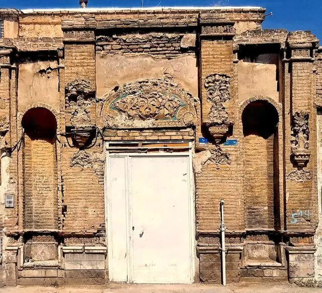 کسی این نشانه‌های تاریخی را می‌بیند؟/ عکس
