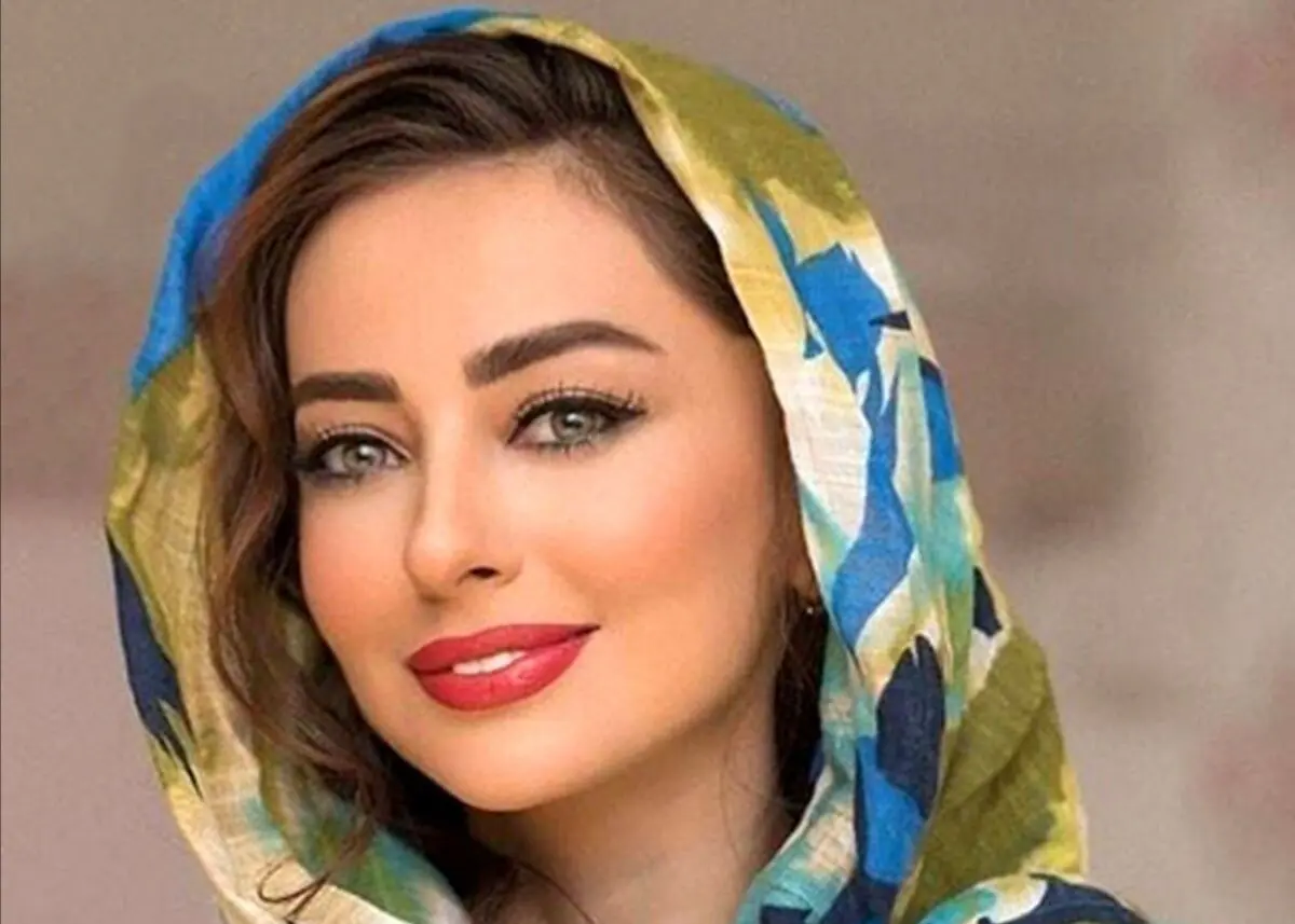 نفیسه روشن در آغوش یک ببر/ عکس
