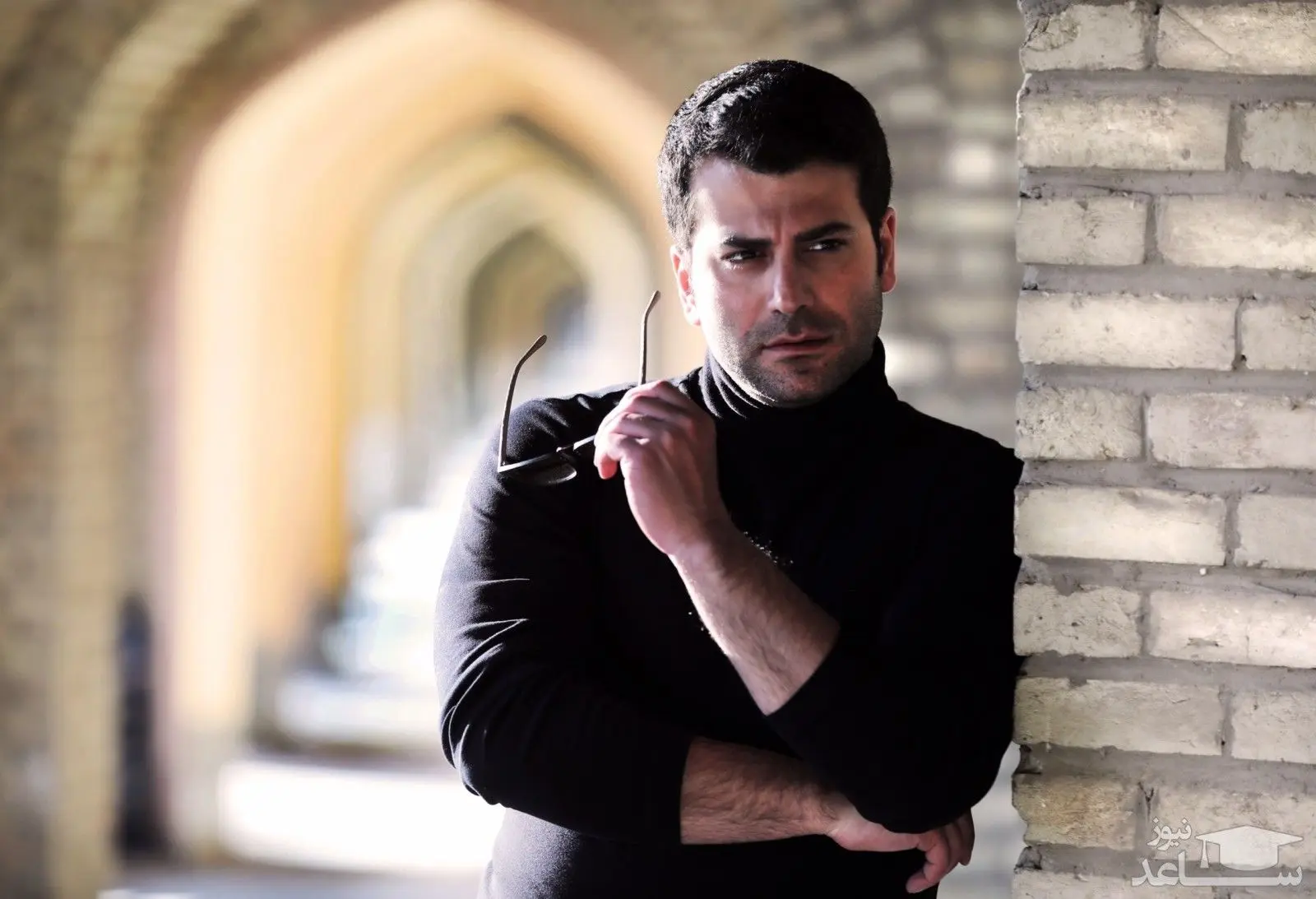 غیبت روزبه حصاری در بچه مهندس