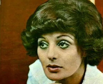 رامش، خواننده‌ی ایرانی درگذشت