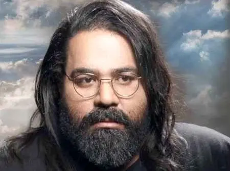 عکس جنجالی رضا صادقی در کنار پویان مختاری/ رضا صادقی هم به سایت‌های شرط‌بندی پیوست؟